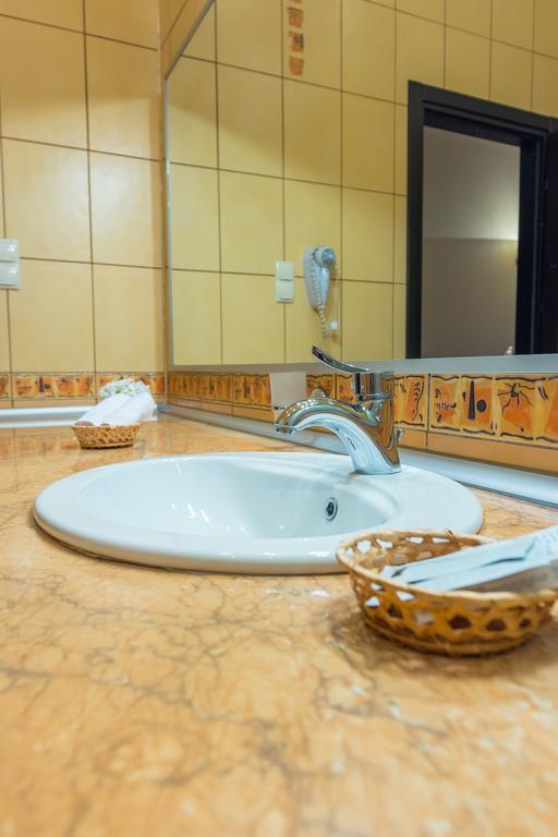 Hotel Artua Charków Zewnętrze zdjęcie