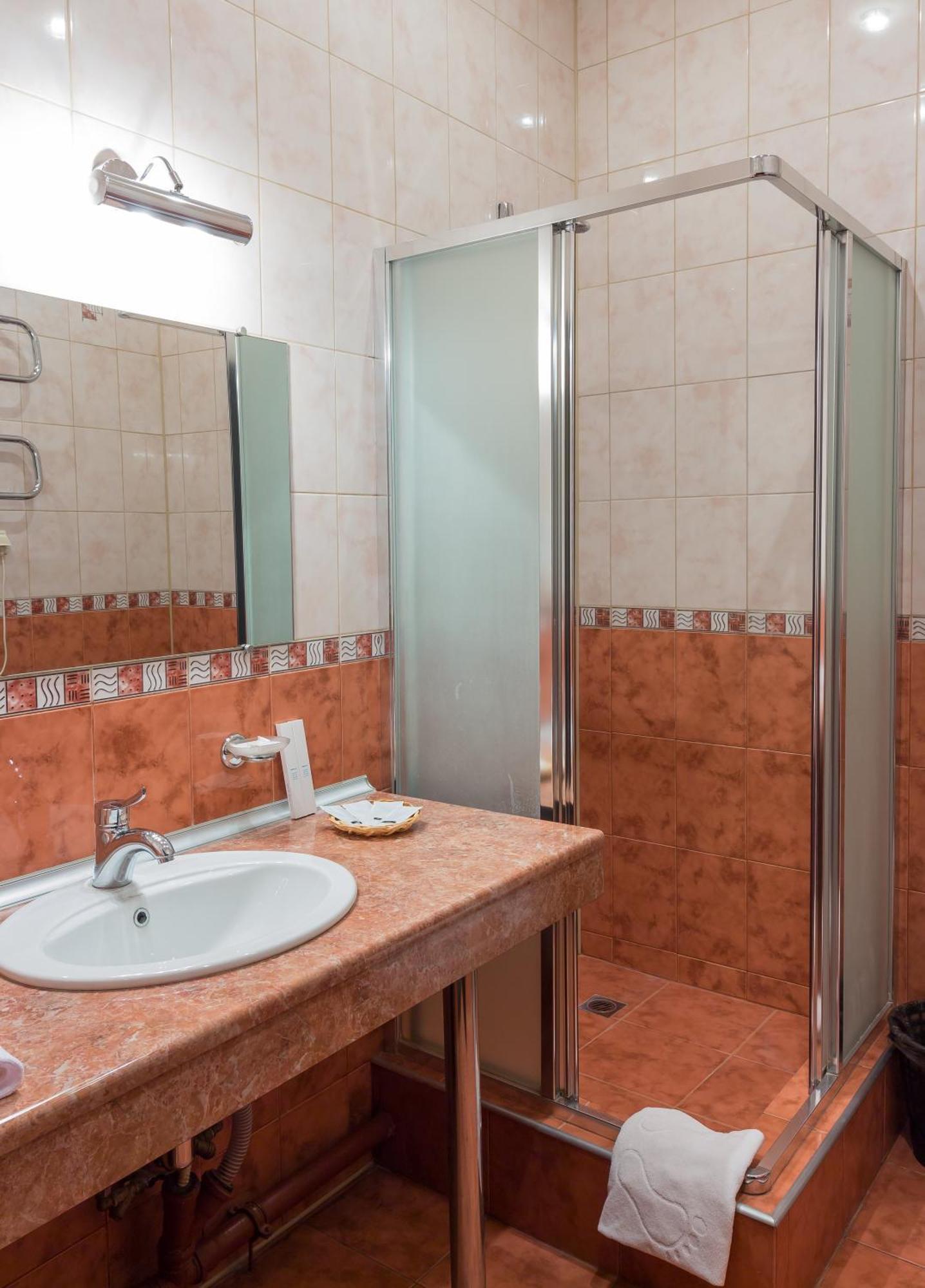 Hotel Artua Charków Zewnętrze zdjęcie