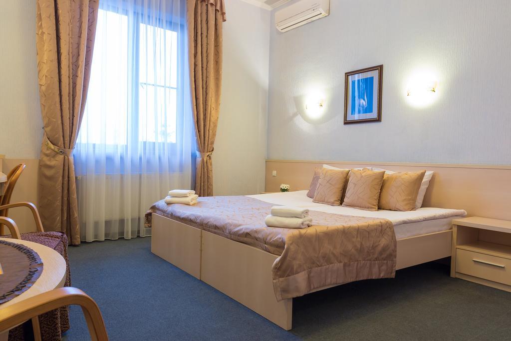 Hotel Artua Charków Zewnętrze zdjęcie