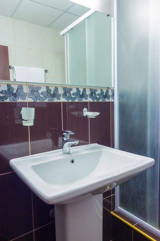 Hotel Artua Charków Zewnętrze zdjęcie