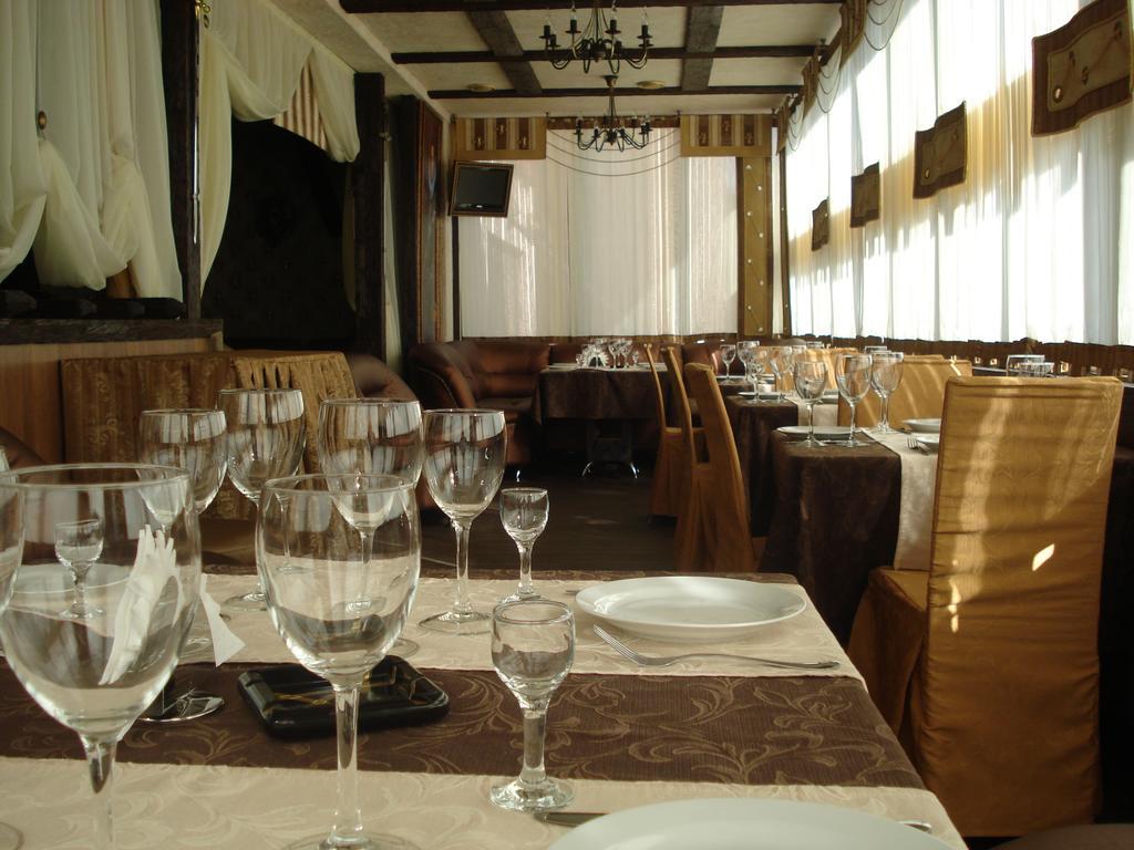Hotel Artua Charków Zewnętrze zdjęcie